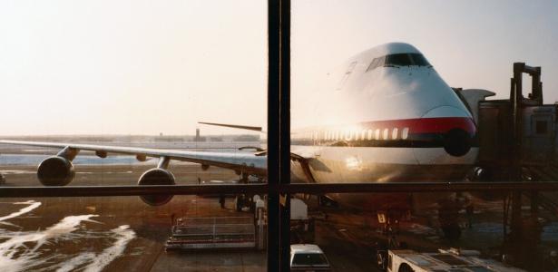 Meia hora de emergência e bilhetes de despedida: a tragédia do voo JAL 123