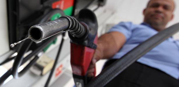 Preço médio do etanol vai a R$ 3,55 por litro nos postos, diz ANP